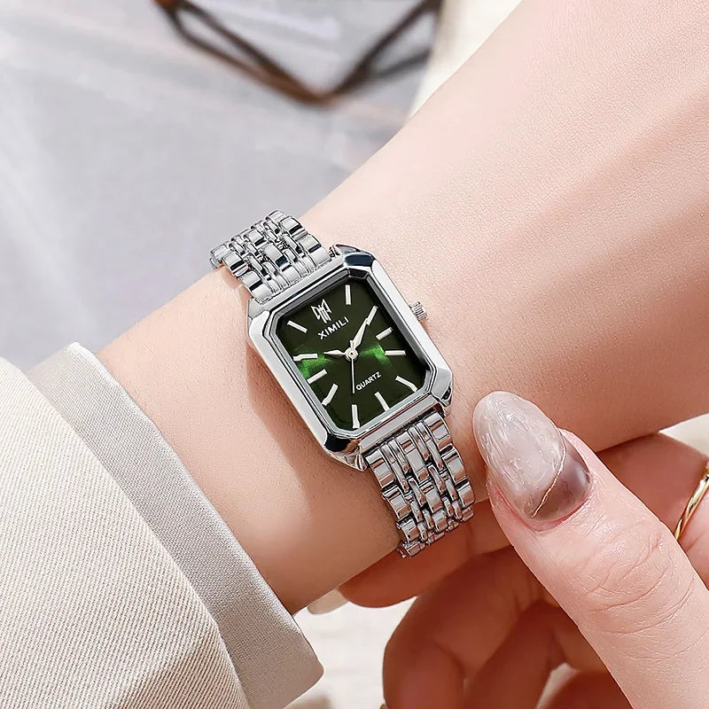 Relógio de Pulso com Pulseira de Aço Inoxidável, Marca Popular de 2024, Relógio de Quartzo Luxuoso para Mulheres, Presente Elegante, Relógio Simples e Moderno em Formato Quadrado para Estudantes.