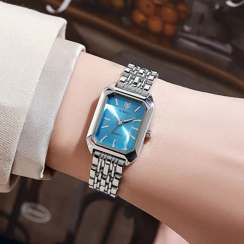 Relógio de Pulso com Pulseira de Aço Inoxidável, Marca Popular de 2024, Relógio de Quartzo Luxuoso para Mulheres, Presente Elegante, Relógio Simples e Moderno em Formato Quadrado para Estudantes.