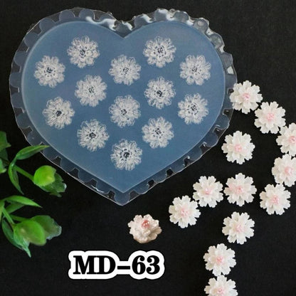 Kit de 5 Peças: Moldes Acrílicos 3D de Borboletas e Flores para Decoração de Unhas, Padrões Kawaii, Design 3D em Molde de Silicone Reutilizável, Ferramenta DIY para Manicure.