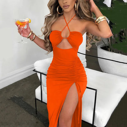 Vestido Preto Sexy de Verão para Mulheres, Sem Mangas, Decotado nas Costas, com Recortes Vazados, Ideal para Festas, com Design Fashion, Amarração Frontal, Estilo Halter, Justo ao Corpo, Elegante