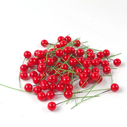 100 peças de Decoração de Natal com Berries Vermelhas para Guirlanda, Pequenas Bolas de Berries, Cérejas, Decoração para Sala de Estar, Frutos de Espuma Simulados Vermelhos.