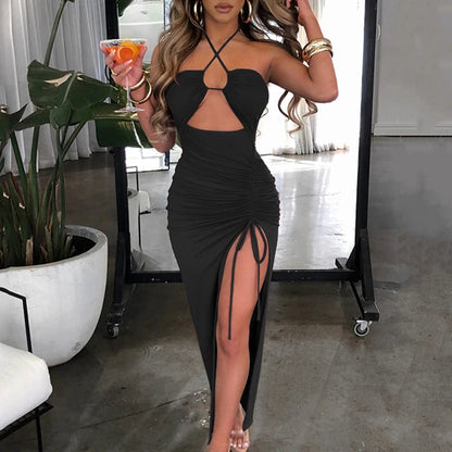 Vestido Preto Sexy de Verão para Mulheres, Sem Mangas, Decotado nas Costas, com Recortes Vazados, Ideal para Festas, com Design Fashion, Amarração Frontal, Estilo Halter, Justo ao Corpo, Elegante
