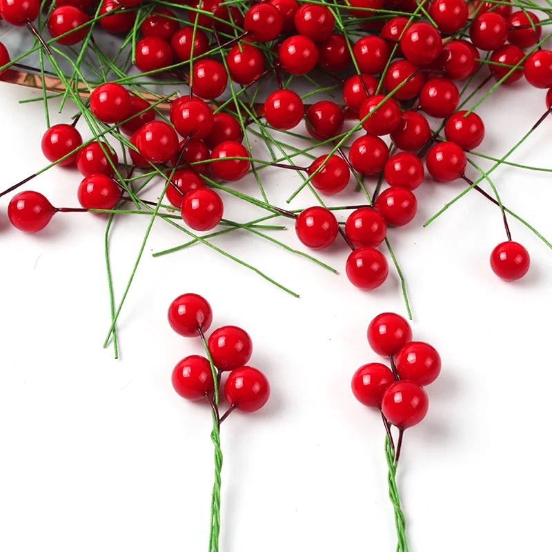 100 peças de Decoração de Natal com Berries Vermelhas para Guirlanda, Pequenas Bolas de Berries, Cérejas, Decoração para Sala de Estar, Frutos de Espuma Simulados Vermelhos.