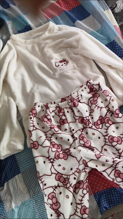Pijamas Quentes de Cartoon Sanrio Hello Kitty Japonês para Mulheres, Flanela de Inverno, Nova Linha Plus, Aveludada e Espessa, Doce e Aconchegante para Manter o Calor