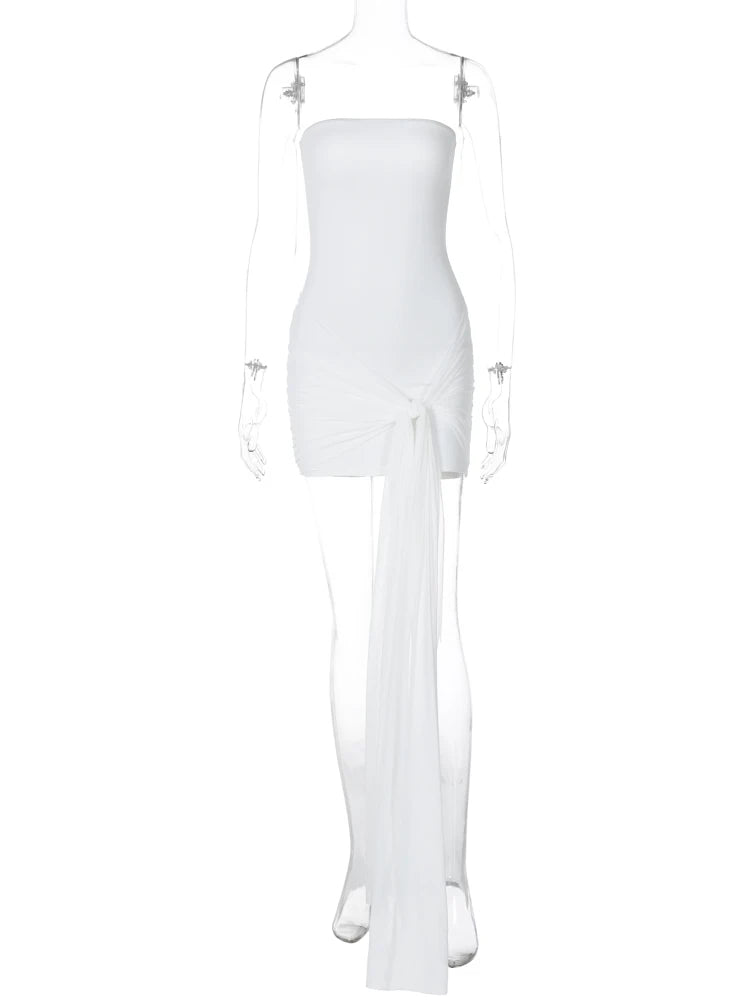 Vestido Mini de Festa Sexy, Elegante, de Cor Pura, Sem Alças, com Drapeado, Patchwork e Barra Irregular – Roupa Feminina para Festa de Aniversário.